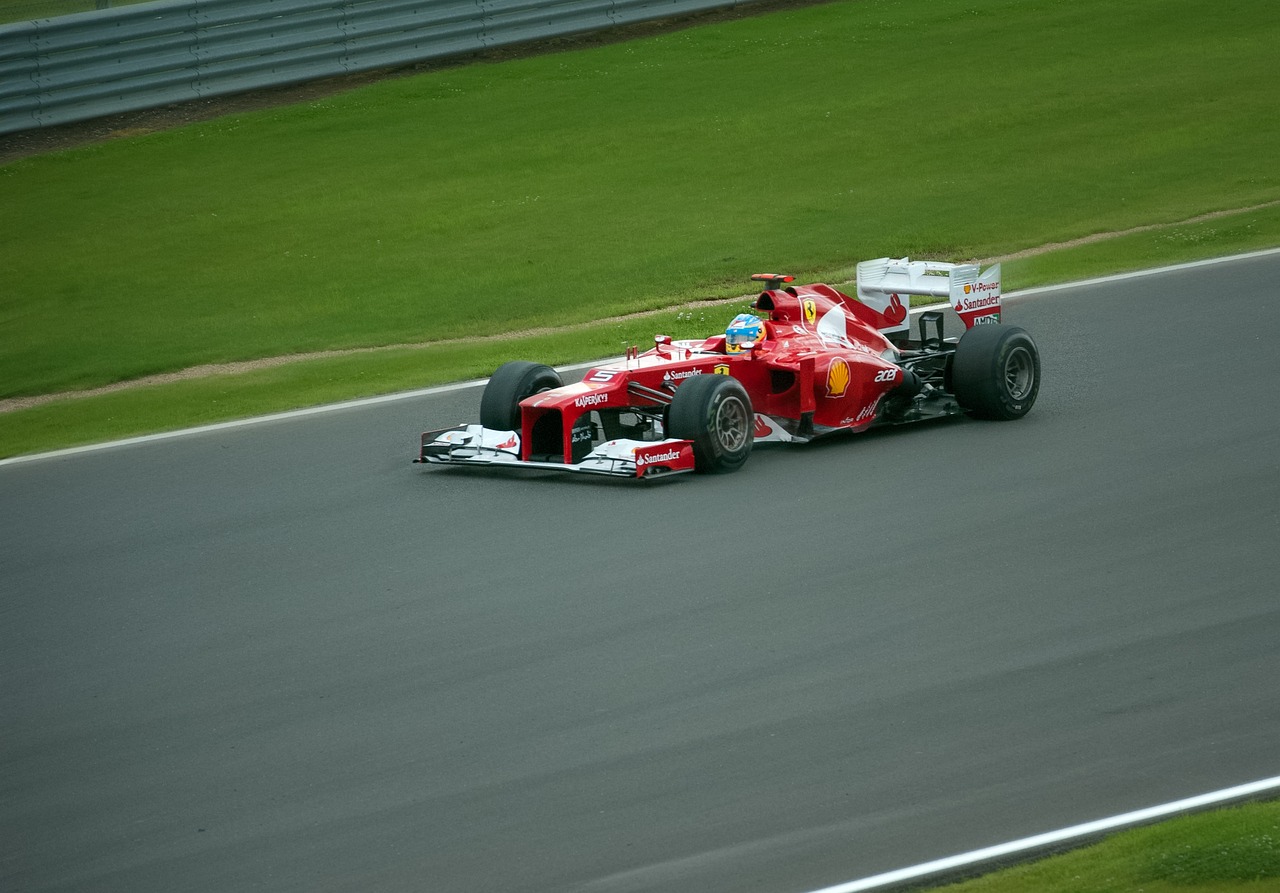 F1赛车的魅力与未来，速度、技术与激情的盛宴